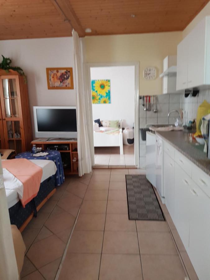 Villa Behija Ferienwohnung 2 Crikvenica Exteriör bild